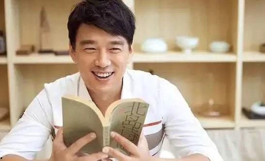 玄彬八卦大爆料最新绯闻,神秘美女引热议，八卦大爆料揭秘幕后真相